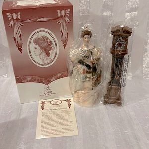 2000 Mrs. P.F.E. Albee Figurine